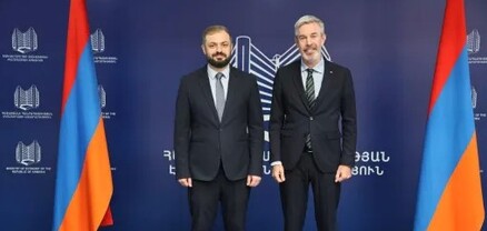 Գևորգ Պապոյանն ընդունել է Հայաստանում Շվեդիայի արտակարգ և լիազոր դեսպան Պատրիկ Սվենսոնին