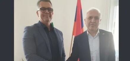 Դեսպան Աշոտ Սմբատյանը հանդիպել է Հունգարիայի Բալատոնալմադի քաղաքի քաղաքապետ Լասլո Բերչեյնիի հետ