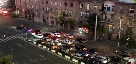 Անվերջանալի ազդանշաններ․ Արշակունյաց պողոտան քաոսային վիճակում է