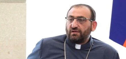 Մայր տաճարի վերաօծմանը հրավիրել ենք իշխանությանը, միայն ԱԺ նախագահից ենք պատասխան ստացել. Արշակ Սրբազան