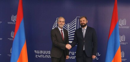 Գևորգ Պապոյանը  ընդունել է Հայաստանում Սլովակիայի դեսպանին
