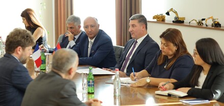 Գնել Սանոսյանը և Ժիլբեր-Լյուկ Դըվինազը քննարկել են Հայաստան-Ֆրանսիա օրակարգային հարցերը