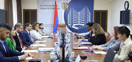 Էկոնոմիկայի նախարարն ընդունել է Արժույթի միջազգային հիմնադրամի հայաստանյան առաքելության ղեկավարին