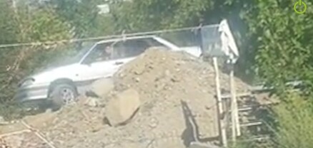 Փլվելուց կես տարի անց էլ Գեղանիստի կամուրջը պատուհաս է վարորդների համար