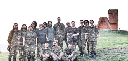 Արցախի համար «պայքարած» «Էրատո» ջոկատը և հրամանատար Աննա Հակոբյանը Եռաբլուր չայցելեցին