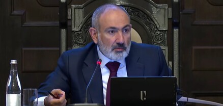 Մենք երկու բան ենք արագ անում՝ մեքենա վարելը և ուտելը. Նիկոլ Փաշինյան