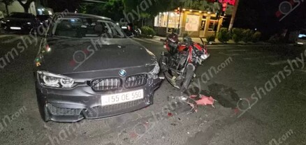 Երևանում բախվել են «BMW»-ն ու մոտոցիկլը. shamshyan.com