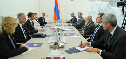 Վարչապետն ընդունել է ԱՄՆ պետքարտուղարի փոխտեղակալ Ջոշուա Հաքի գլխավորած պատվիրակությանը