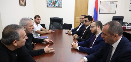 Մխիթար Հայրապետյանը հյուընկալվել է ԱԺ պաշտպանության և անվտանգության հարցերի մշտական հանձնաժողովում