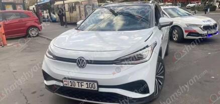 Երևանում 18-ամյա վարորդը «Volkswagen id.4»-ով վրաերթի է ենթարկել 19-ամյա աղջկա. shamshyan.com 