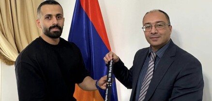 Իրանցի մարզիկը նվաճած ոսկե մեդալը հանձնել է ՀՀ դեսպանությանը՝ ի հիշատակ 44-օրյայում զոհված ընկերոջ՝ Արթուր Սուքիասյանի
