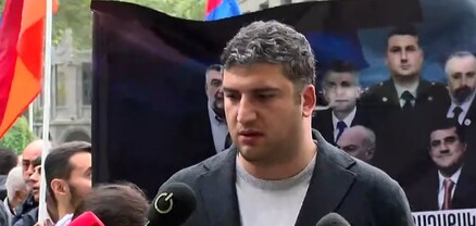 Փաշինյանը դարձել է հեծանվորդ, ԱԳՆ-ն զբաղվում է տուրիզմով․ Հենրիխ Դանիելյան
