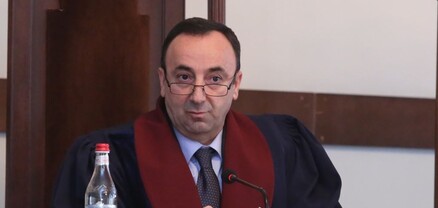 10 անշարժ գույք, մեքենա, խոշոր կանխիկ գումար, 27 մլն դրամ եկամուտ․ Հրայր Թովմասյանի և նրա ընտանիքի ունեցվածքը