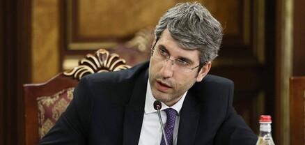 Որոշեցի ես էլ միանամ ստորագրահավաքին. Գրիգոր Մինասյանը հրաժարական տվեց