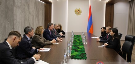 ԱԽ քարտուղարն ու ԱՄՆ նախագահի հատուկ օգնականը քննարկել են հայ-ամերիկյան երկկողմ հարաբերությունները