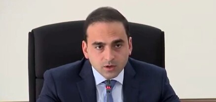 Չգիտես՝ շենքը երբ կփլվի, բայց կփլվի վստահաբար․ Ավինյանը վթարային շենքի բնակիչներին զգուշացրեց