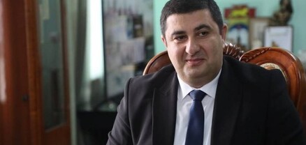 Գյումրիի քաղաքապետին ստիպում են հրաժարականի դիմում գրել