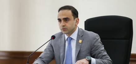 Ավինյանին չի ստացվում անվստահություն հայտնել, քանի որ ավագանու անդամները «վաճառվել են»