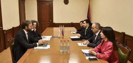 Ռուստամ Բադասյանը հանդիպել է ՎԶԵԲ-ի նոր տնօրենի հետ