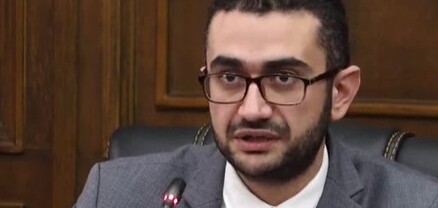 ՀՀ քաղաքացիություն ստացել է ԼՂ-ից բռնի տեղահանված 4394 անձ. Արմեն Ղազարյան