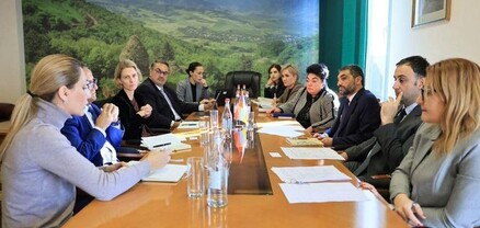 Շրջակա միջավայրի նախարարը հանդիպել է Հայաստանում Համաշխարհային բանկի գրասենյակի տնօրենի հետ