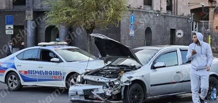 Երևանում բախվել են Opel-ն ու Wuling-ը, վերջինն էլ բախվել է կայանված Porsche-ին և Hyundai-ին. կա վիրավոր. shamshyan.com