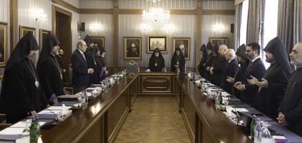 Մայր Աթոռում ընթացող Գերագույն հոգևոր խորհրդի ժողովում քննարկվում են հայրենիքի առջև ծառացած մարտահրավերները