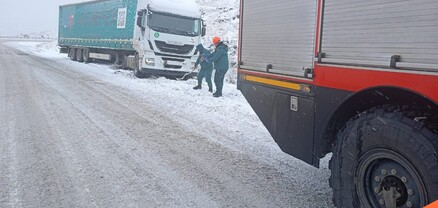 Փրկարարներն արգելափակումից դուրս են բերել 37 տրանսպորտային միջոց