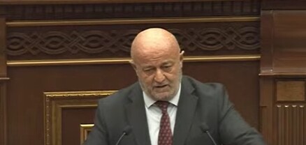 Ժամանակին «Կիլիկիա» երգը լսում, լացում էի, հետո հասկացա՝ ես ո՜ւր, Կիլիկիան ո՜ւր, ինչի՞ պիտի լացեմ․ Աղազարյան