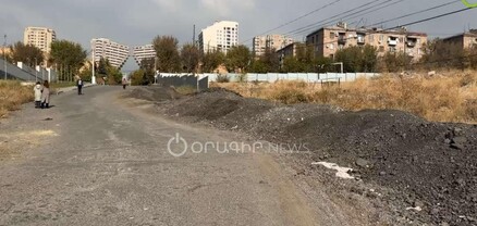 2 ամիս է՝ ավազը լցրել են ճանապարհի վրա, բայց ասֆալտը չեն փռում․ Մոնումենտի ճանապարհն անմխիթար վիճակում է