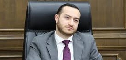 Մխիթար Հայրապետյանը ԱԺ-ում «ռազբորկա» էր սարքել․ Հրապարակ