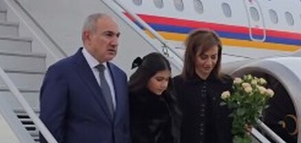 Նիկոլ Փաշինյանն ու Աննա Հակոբյանը Վատիկան են տարել նաև Արփիին
