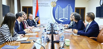Գևորգ Պապոյանը ՎԶԵԲ-ի՝ տարածաշրջանի գծով գործադիր տնօրենին է ներկայացրել «Խաղաղության խաչմերուկ» ծրագիրը