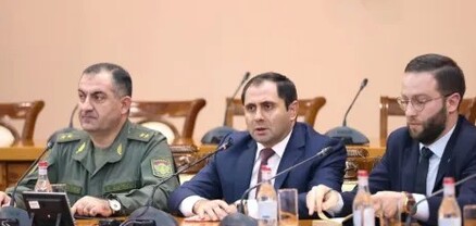 Ժամկետային զինծառայողներն այս մրցաշարում դրսևորել են իրենց ուժը․ Պապիկյանն ընդունել է մարզիկներին