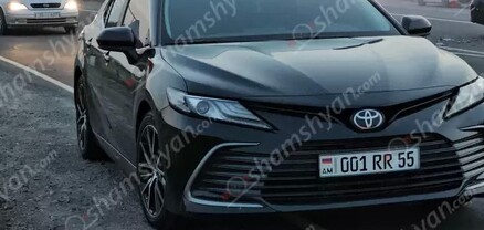 Աշտարակում  Toyota Camry-ի վարորդը համոզում էր պարեկներին, որ իր օրինախախտումը չարձանագրեն․ shamshyan.com