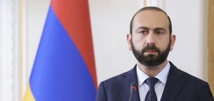 Արարատ Միրզոյանը կմեկնի Շվեդիա