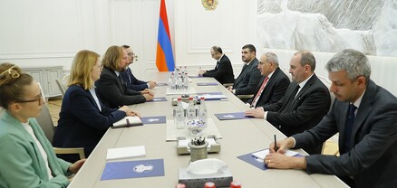 Վարչապետն ընդունել է ԳԴՀ Բունդեսթագի պատվիրակությանը