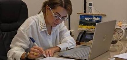 Աննա Հակոբյանը TOEFL է պարապում․ նա պատրաստվում է մագիստրատուրա ընդունվել