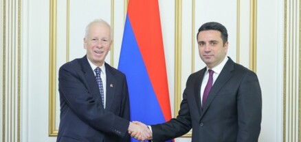 Ալեն Սիմոնյանն ու Ստեֆան Դիոն քննարկել են խաղաղության պայմանագիրը