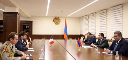 Սուրեն Պապիկյանը և Ֆրանսիայի դեսպանը քննարկել են պաշտպանության բնագավառում համագործակցությունը