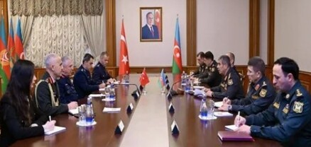 Ադրբեջանի ՊՆ ղեկավարը թուրքական պատվիրակությանը ներկայացրել է հայ-ադրբեջանական սահմանին իրավիճակը