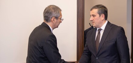 ԲԴԽ նախագահ Արթուր Աթաբեկյանն ընդունել է Ղազախստանի դեսպանին