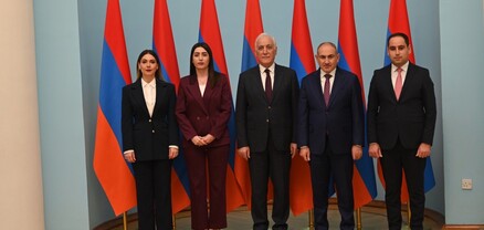 Հանրապետության նախագահի նստավայրում տեղի է ունեցել նախարարների երդման արարողություն