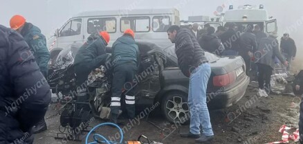 Շիրակի մարզում բախվել են «Audi»-ն, «Паз» ավտոբուսն ու մարդատար «ГАЗель»-ը. կա 2 զոհ, 2 վիրավոր. shamshyan.com
