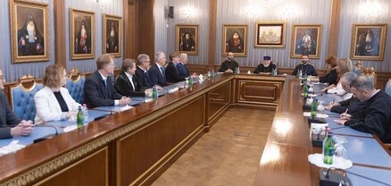 Վեհափառն Իտալիայի Բոլզանոյի քաղաքապետի հետ քննարկել է ՀՀ անվտանգային խնդիրները