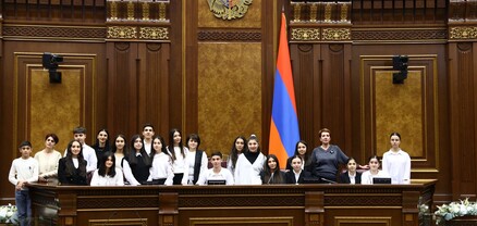 Ազգային ժողով են այցելել մայրաքաղաքի մի շարք կրթական հաստատությունների սաներ