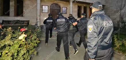 «Արմենիա» ԲԿ-ում ամիսներ առաջ մահացած տղամարդու մահվան պատճառը ֆիզիկական միջամտությունն է եղել. կասկածյալը ձերբակալվել է. shamshyan.com