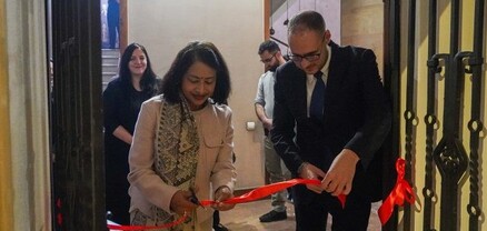 Բացվել է Հնդկաստանի բնիկ ցեղախմբերի յուրօրինակ արվեստի գործերի ցուցադրությունը