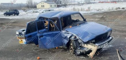 Քուչակում բախվել են «Opel Vectra»-ն ու «ՎԱԶ 2107»-ը. կա վիրավոր. shamshyan.com