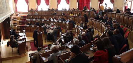 Գյումրիում անցկացված սոցհարցումներն իշխանության օգտին չեն․ Հրապարակ